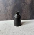 Hiromatsu Hirotaka 3 lines bottle vase S charcoal black