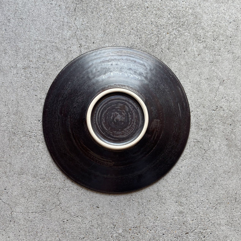 Shallow Rim Bowl, Manganese — Okinawa, shipped worldwide from Kyoto
