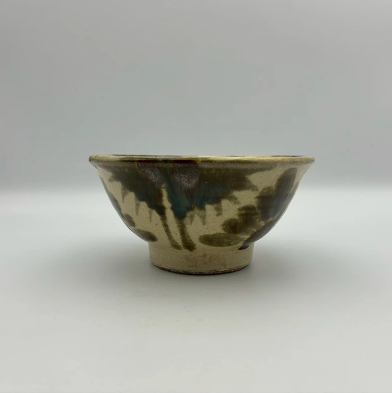 Makai Rice Bowl, 4-sun No.2 — Okinawa. Handmade Okinawa ware from Japan.