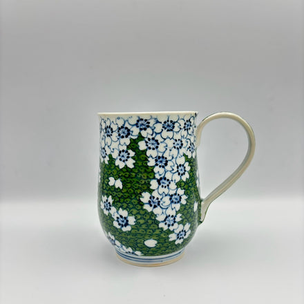 Yawaragi Sakura Oversized Mug