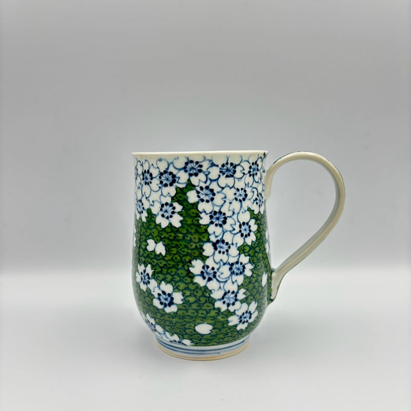 Yawaragi Sakura Oversized Mug