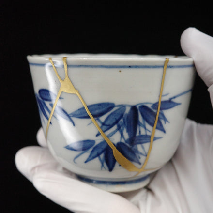 Meiji era Kintsugi Imari teacup (bamboo pattern)