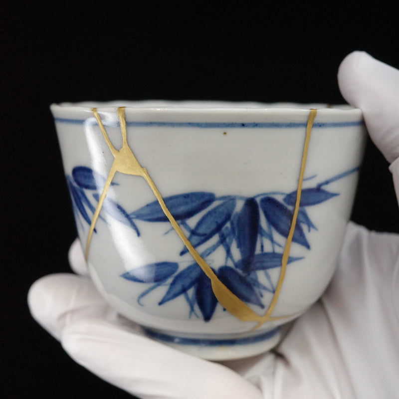Meiji era Kintsugi Imari teacup (bamboo pattern)