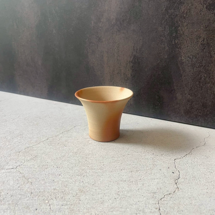 Guinomi (sake cup) with Hidasuki (red-striped) pattern