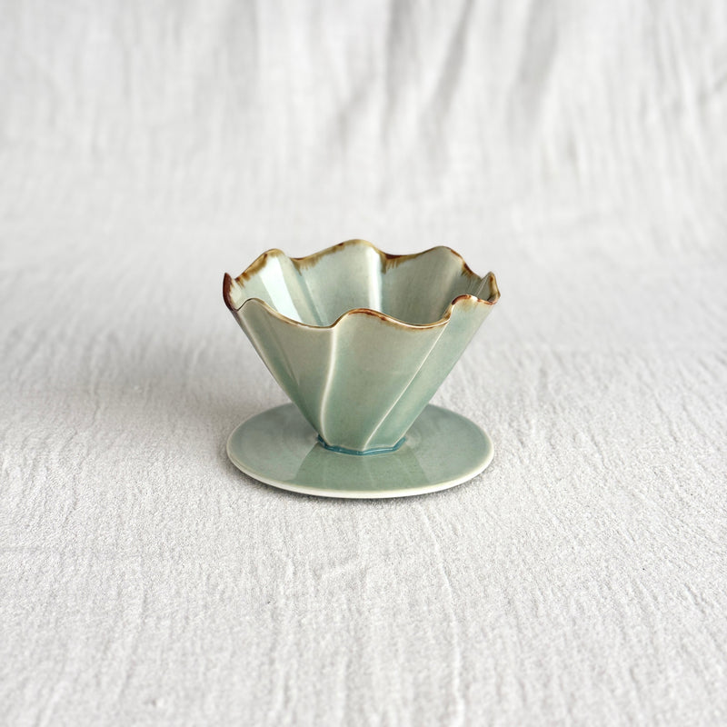 coffee dripper