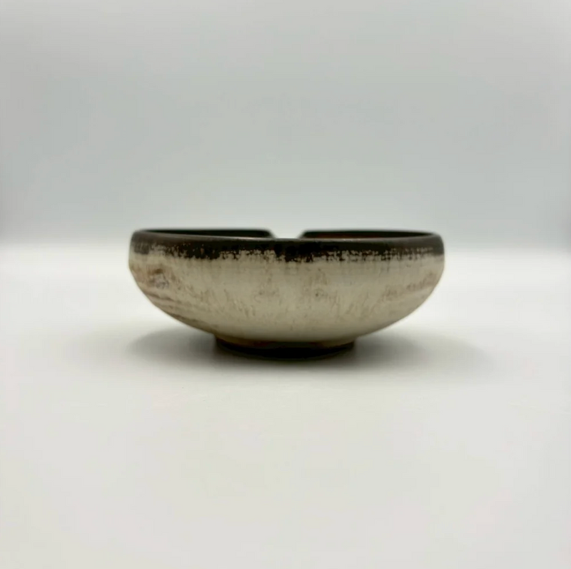 Hana Shinogi Katakuchi Bowl - White