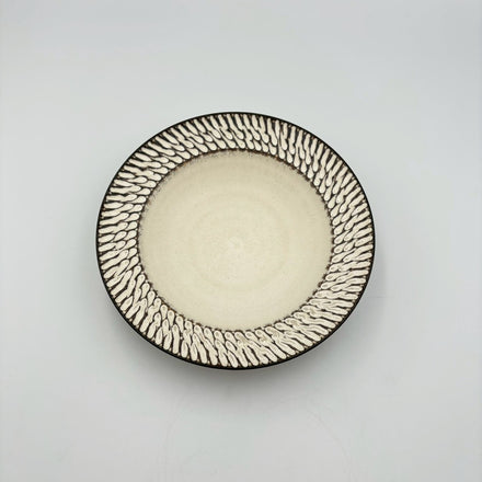 Shinogi Rim Plate M White