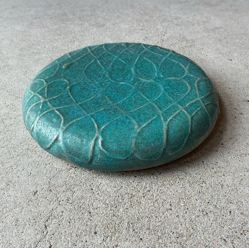 Pedestal dish, 7 sun