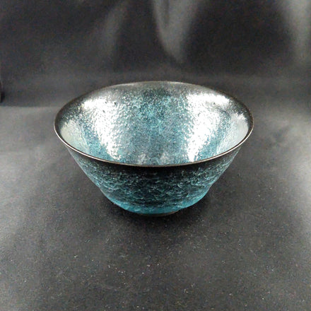 Ice-Crackle Rice Bowl, Medium — Bubble Blue. Handmade Kyoto ware from Japan.