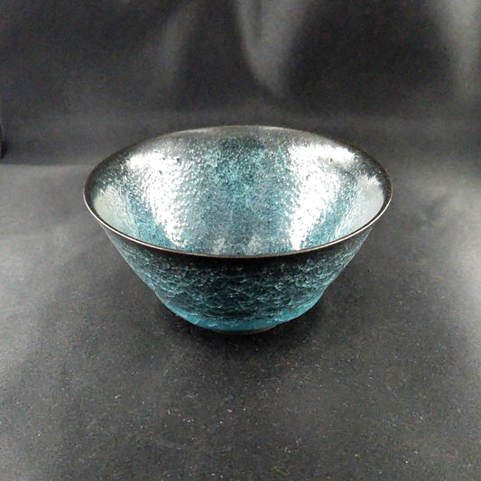 Ice-Crackle Rice Bowl, Medium — Bubble Blue. Handmade Kyoto ware from Japan.
