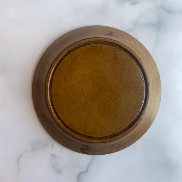 8寸 rimmed plate, brown lacquer