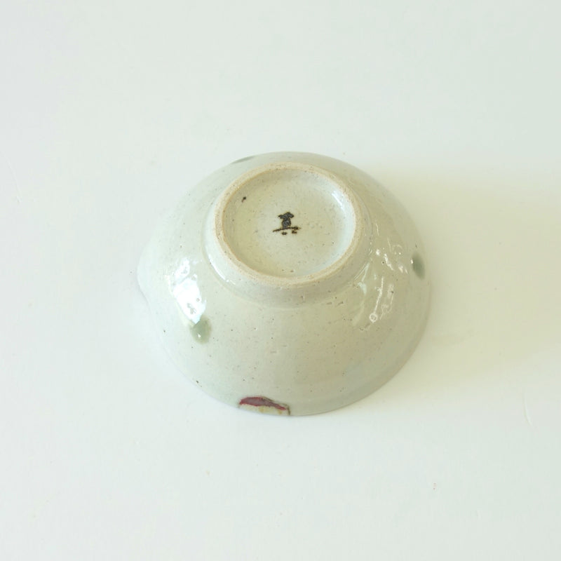 Plum Blossom Lipped Bowl