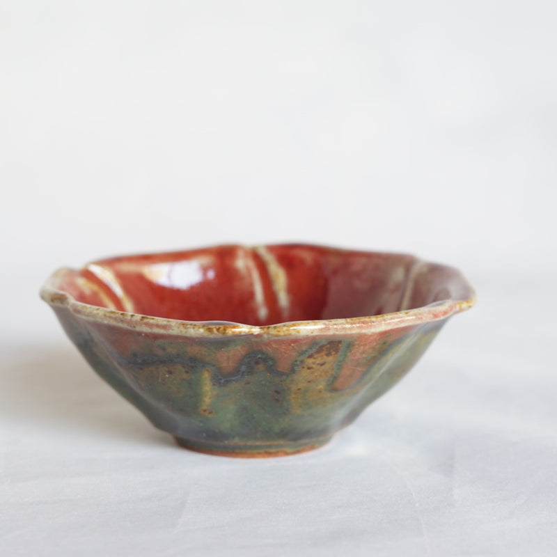 Crimson Glaze Flower Bean Bowl
