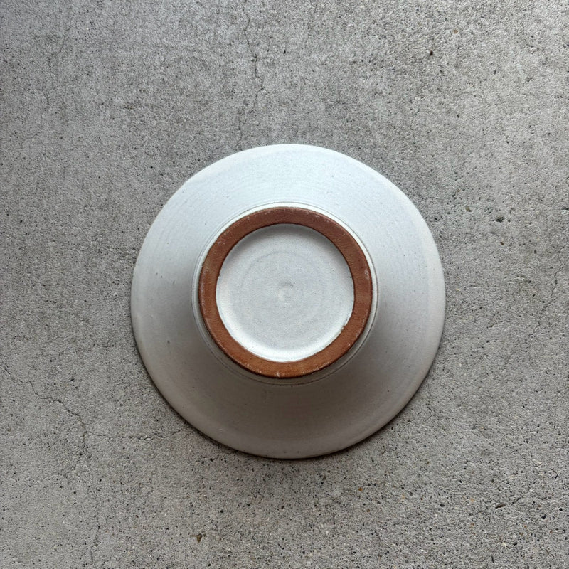White matte shinogi 7-sun flat bowl