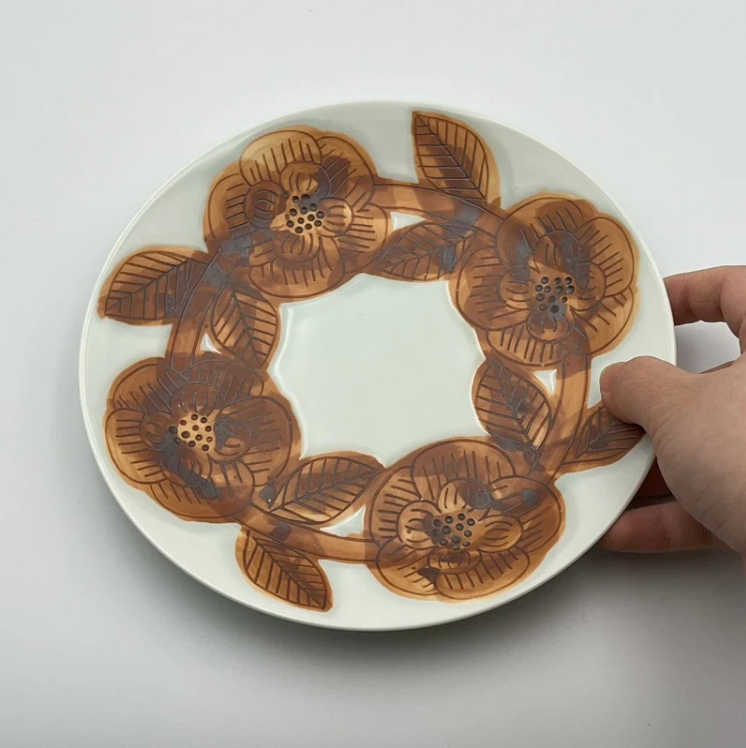 Bread plate - flower