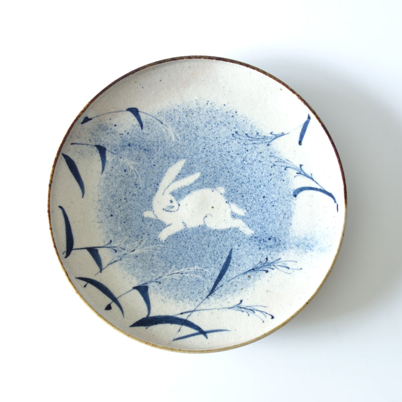吹墨 兔與芒草 盤 18cm