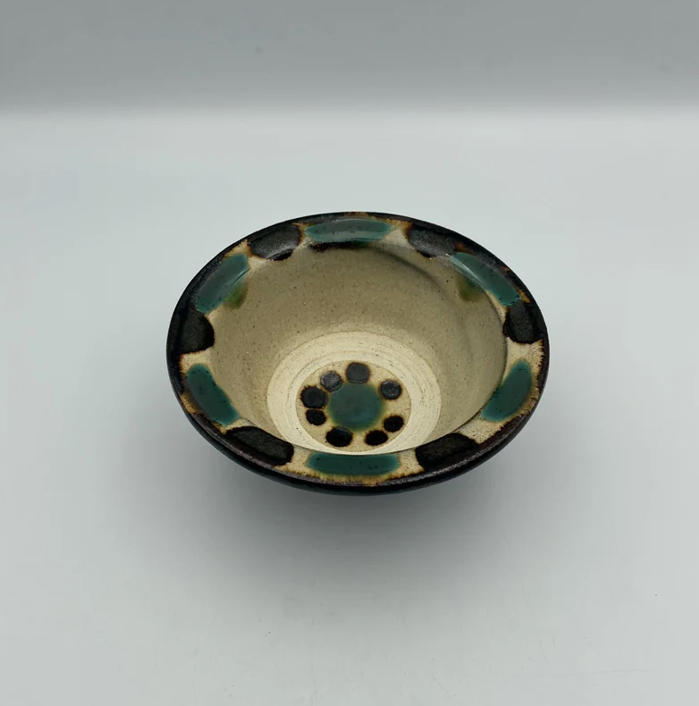 Brown bowl from Okinawa, handmade in Japan