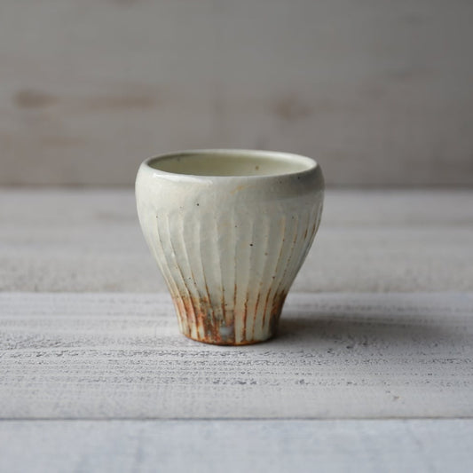 Iron Glaze Line Carving Free Cup (Large)