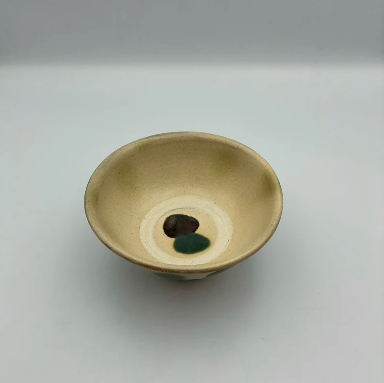 Brown bowl from Okinawa, handmade in Japan