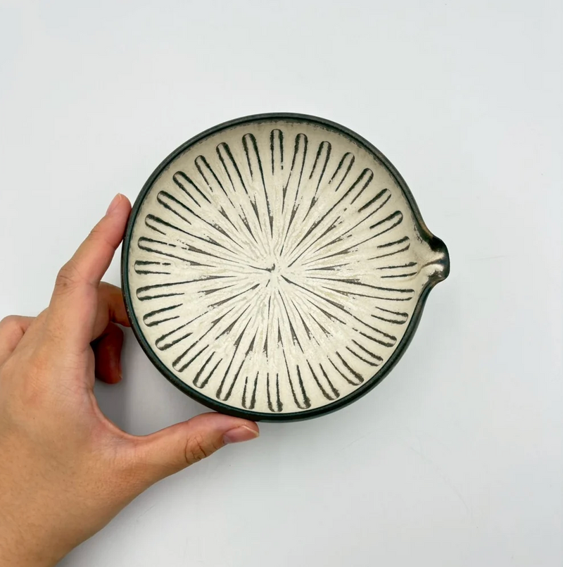 Hana Shinogi Katakuchi Bowl - White