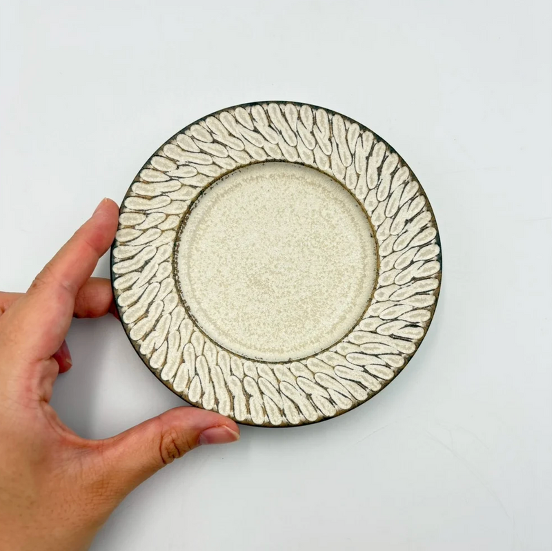 Shinogi Rim Plate 4 sun White