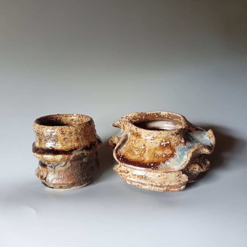 Natural Ash Glaze Sake Set — Bizen Ware, shipped worldwide from Kyoto