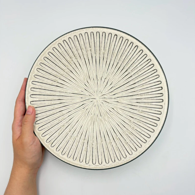 Hana Shinogi Large Plate, White