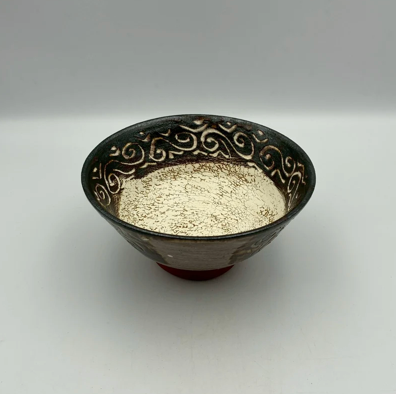 Brown bowl from Okinawa, handmade in Japan