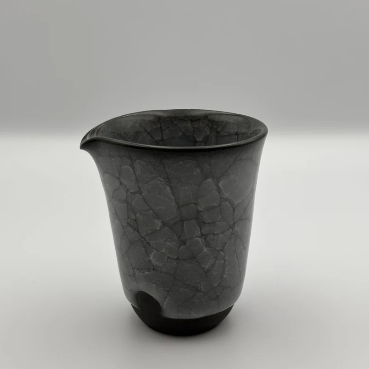 White Porcelain Spouted Bowl
