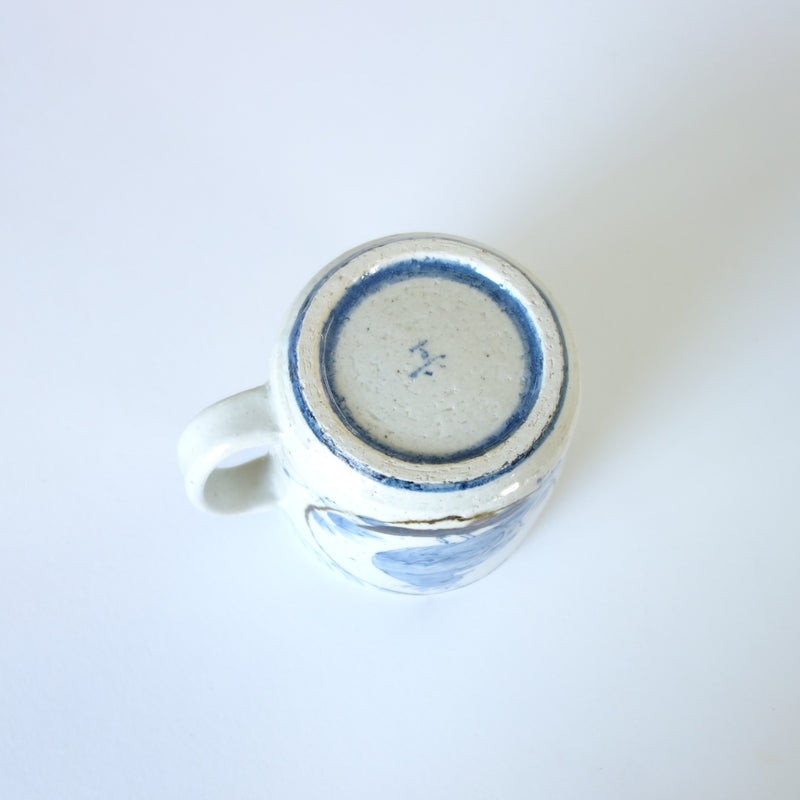 Dove Mug, shipped worldwide from Kyoto