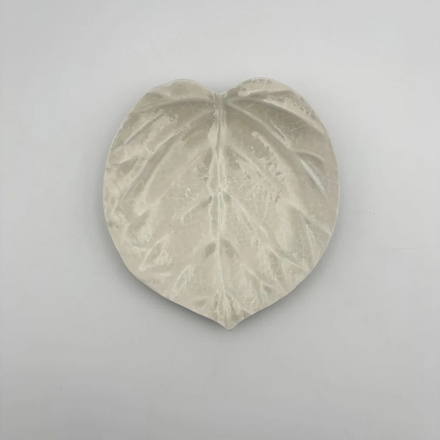 Ash-Blue Glaze Umbellata Leaf Plate, 15cm. Handmade Kyoto ware from Japan.
