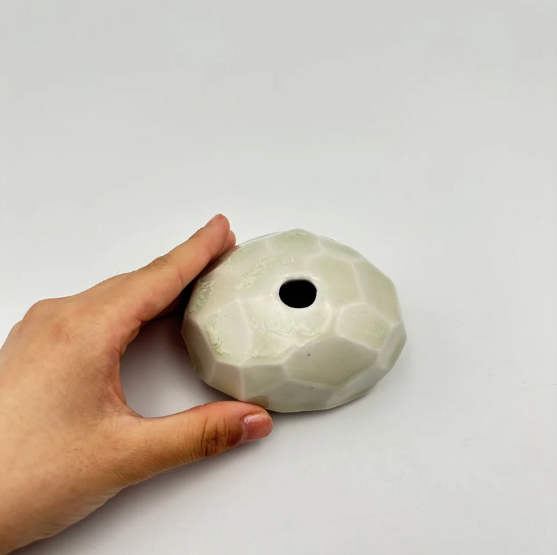 Vase: rock