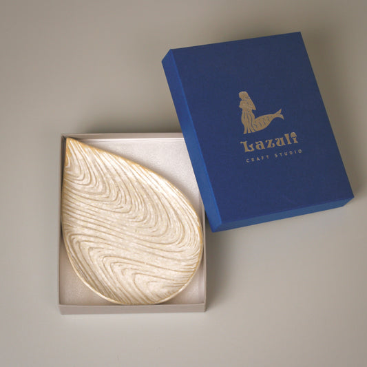 Gengetsu White Wave Droplet Plate, Gift Boxed — Seto. Handmade Seto ware from Japan.