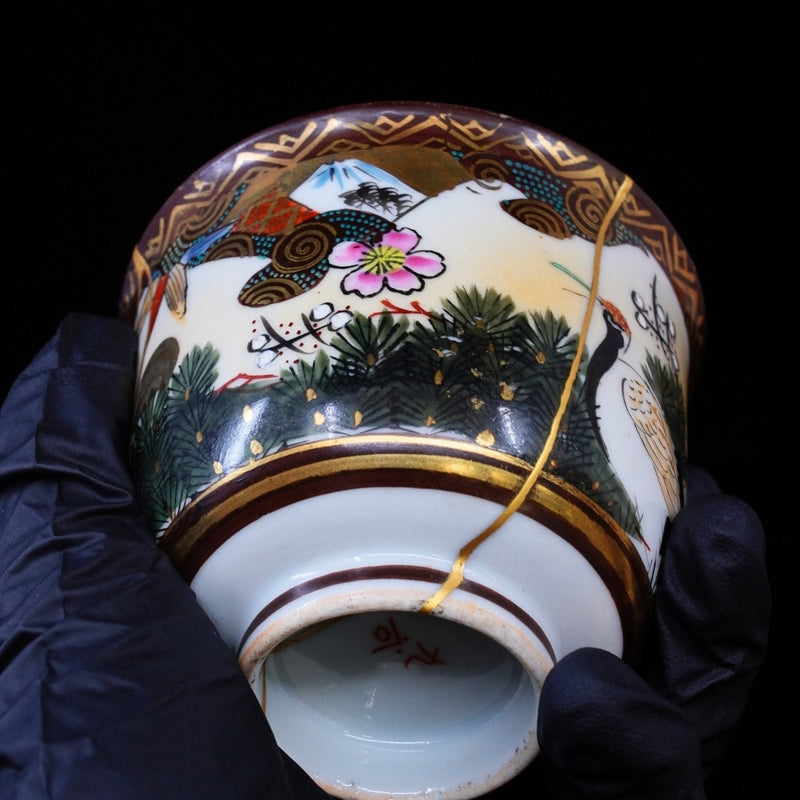 明治時代の金継ぎ 九谷湯呑 (鶴に富士)