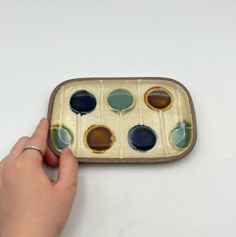 Okinawa ware plate made by hand in Okinawa, Japan