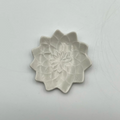 Ash-Blue Glaze Dahlia Bean Dish