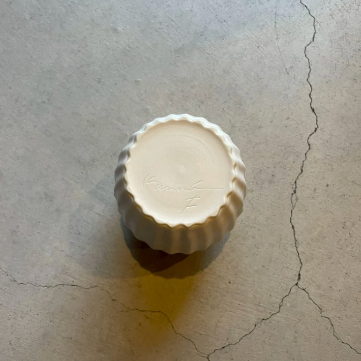 Vase B, White
