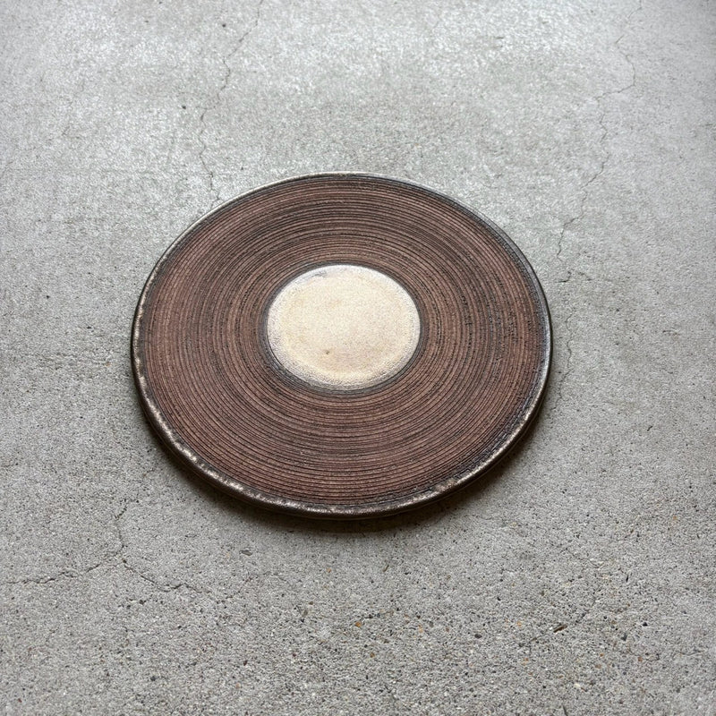 Brown plate from Kasama, handmade in Japan