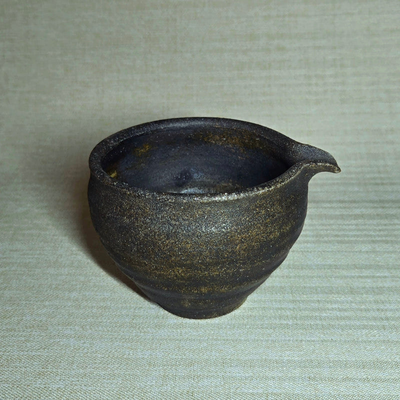 備前窯変片口酒器