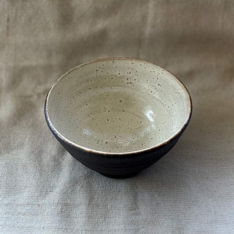 黑白之間 飯碗 No.1，自京都寄送全球
