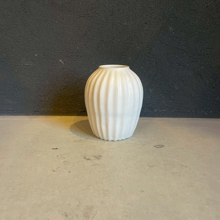 Vase B, White