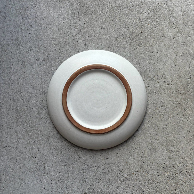 White matte round hirarin plate large