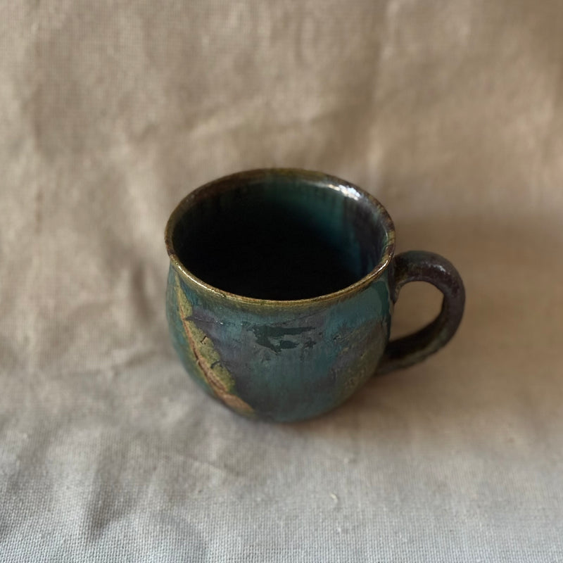 來自宮崎的藍色馬克杯，日本手工製作
