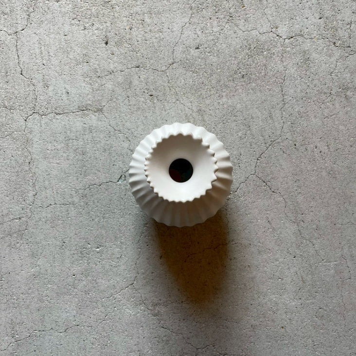 Vase D White