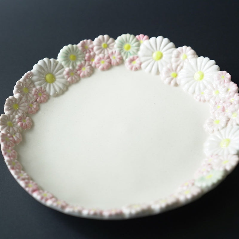 Flower Crown Plate, Medium, Pink Mix. Handmade Japanese pottery from Chiba, Japan.