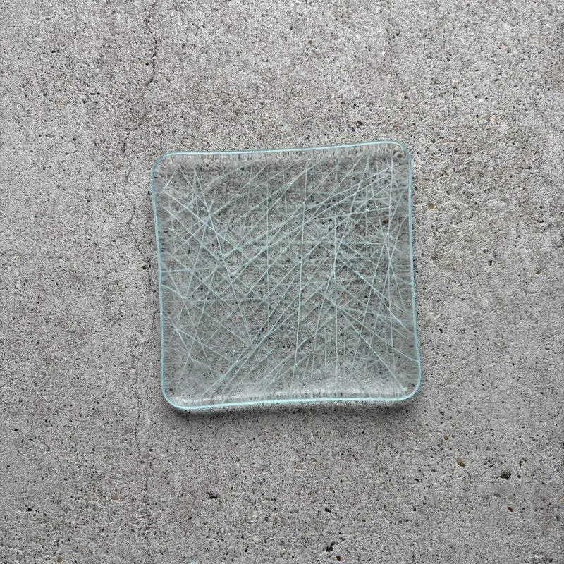 Square Plate	Small Tsumugi