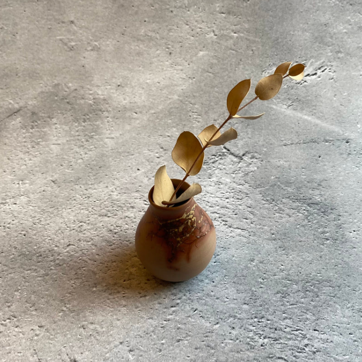 Seaweed-Glazed Vase