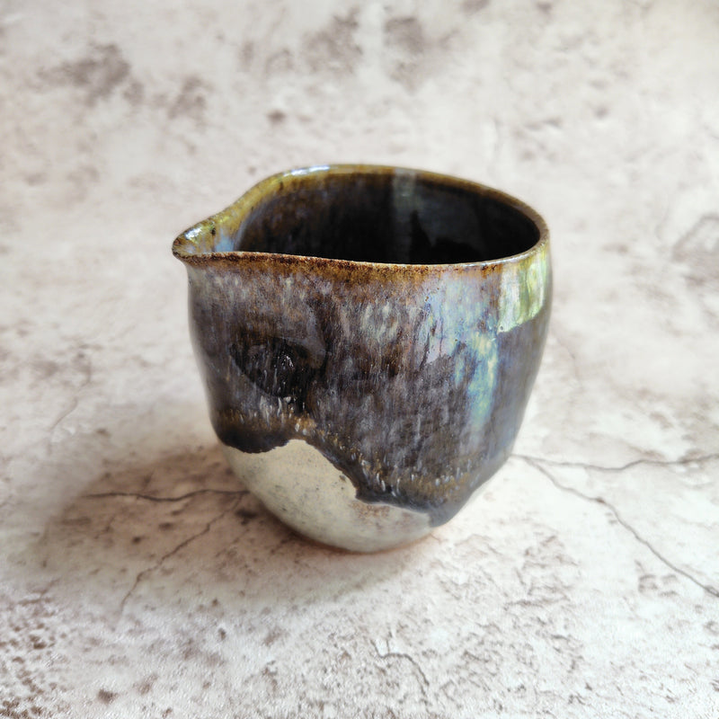 Oni-no-fude celadon sake pitcher