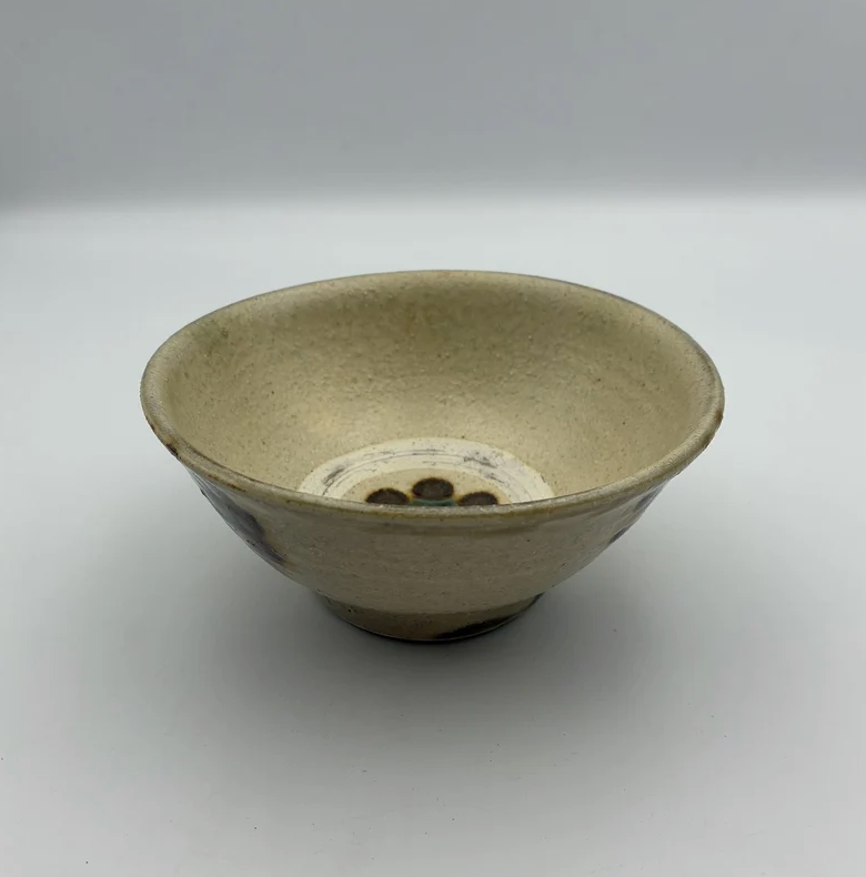 Brown bowl from Okinawa, handmade in Japan