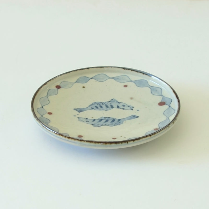 White plate from Tokyo, handmade in Japan